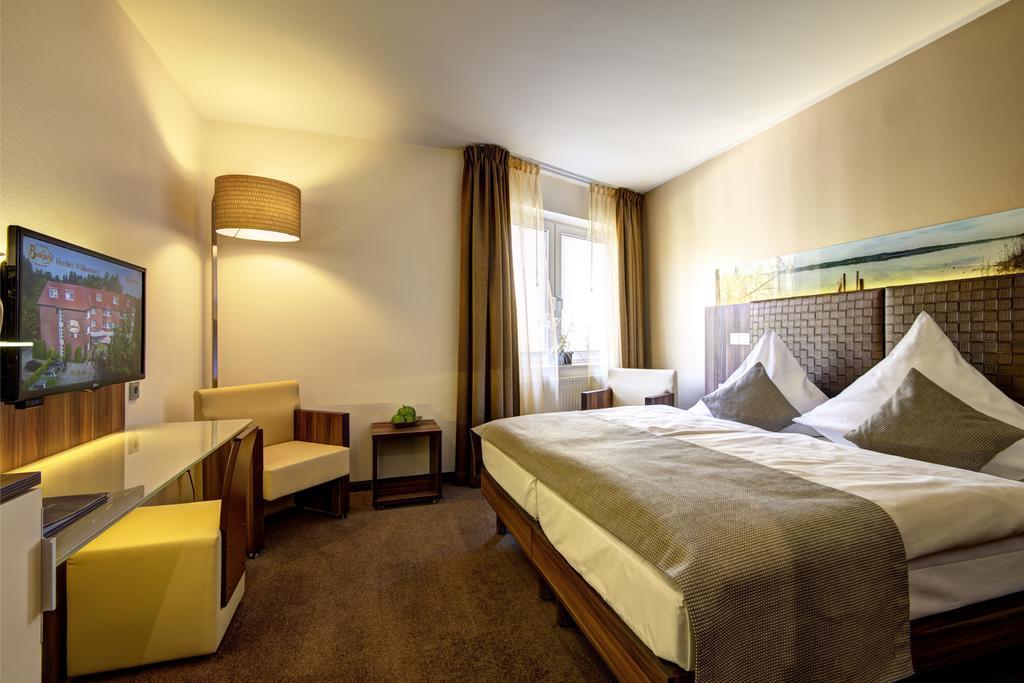 Hotel Am Badepark Bad Zwischenahn Room photo