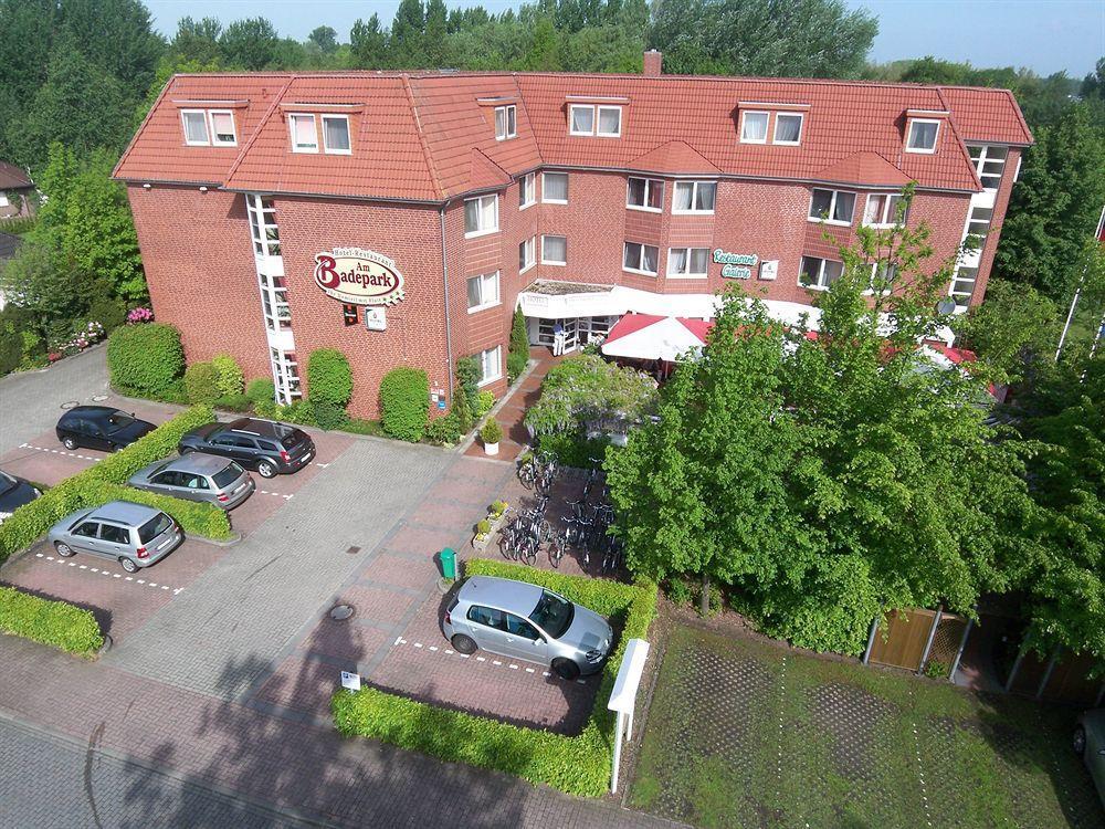 Hotel Am Badepark Bad Zwischenahn Exterior photo