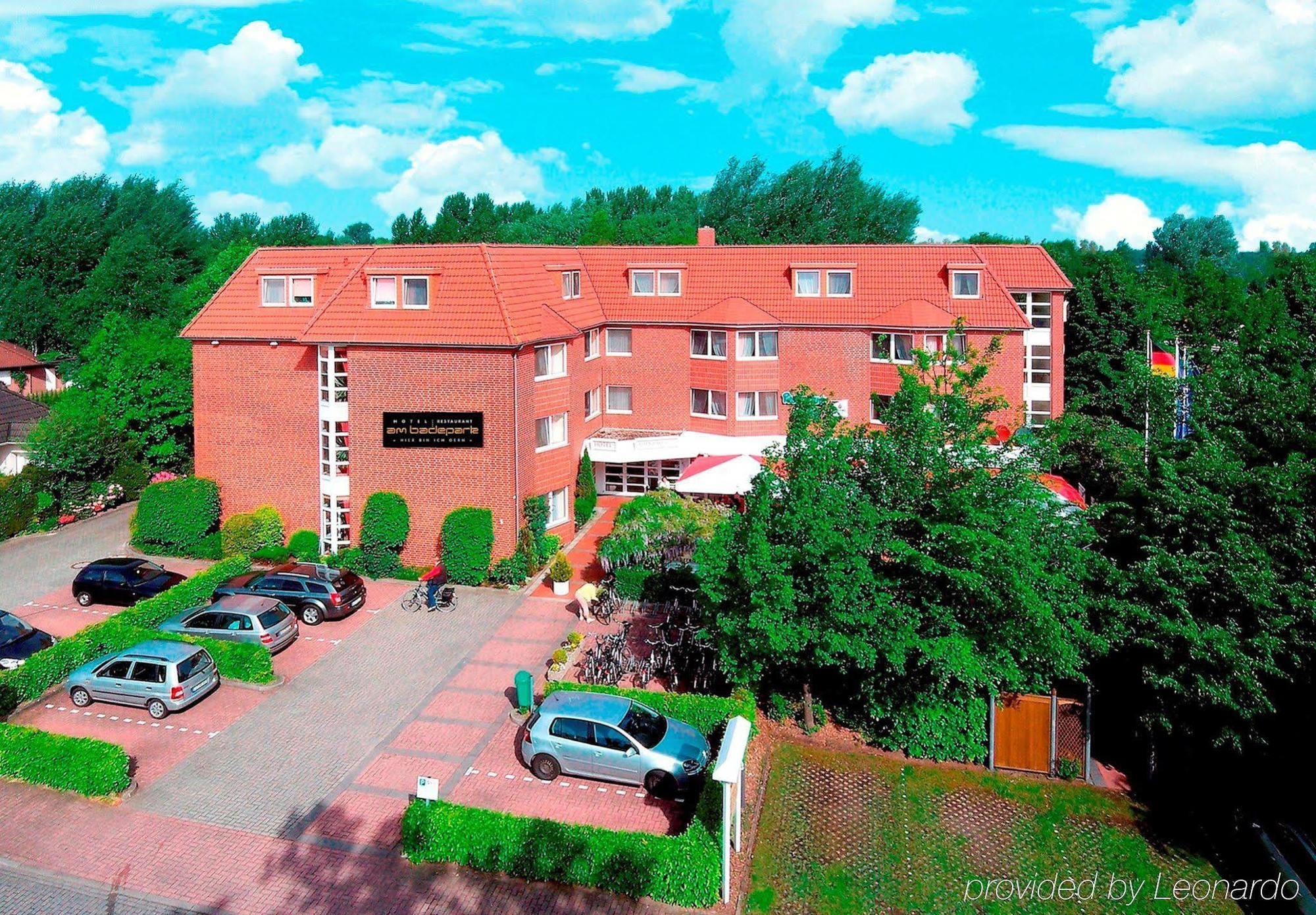Hotel Am Badepark Bad Zwischenahn Exterior photo